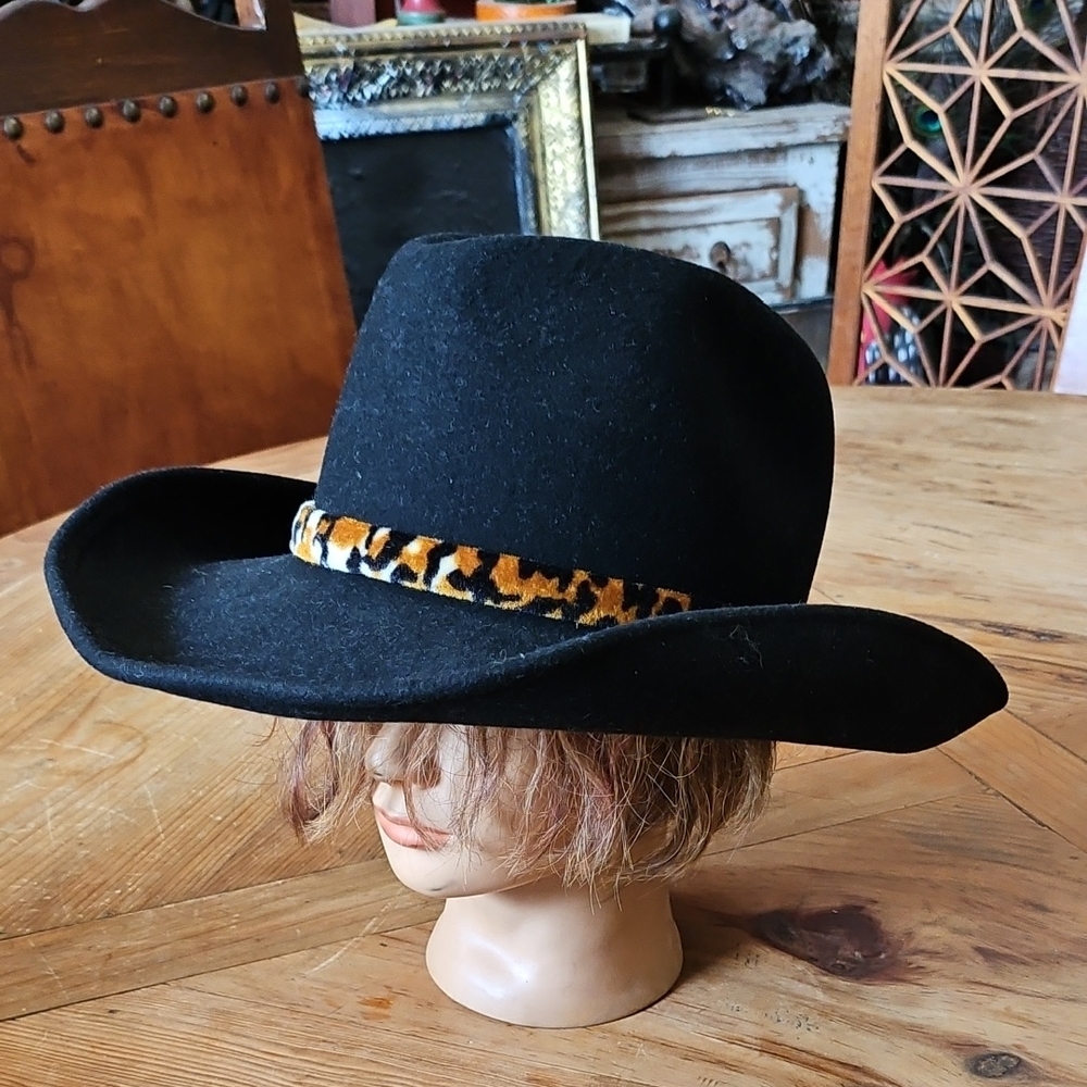 The Scala Collection Black Wool  Cowboy Hat  Leopard Print Band Made in USA 7.5